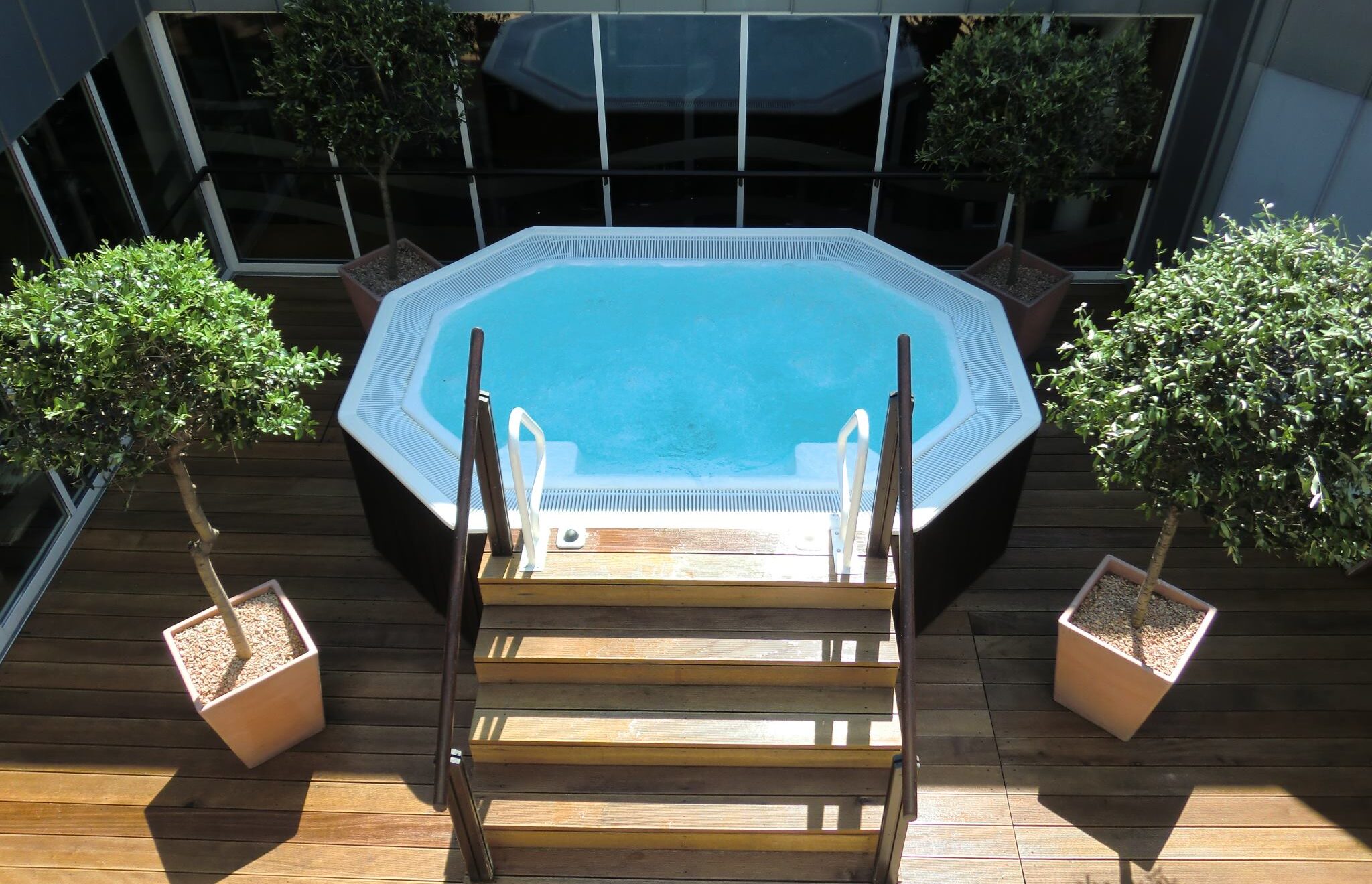 Wirlpool LivingWell Health Club im Hilton Dresden